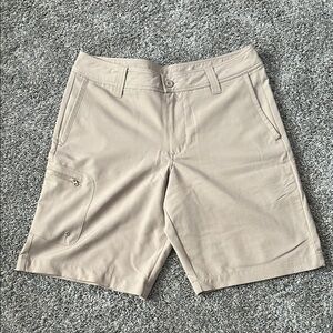 Magellan Outdoors Tan Cargo Shorts Lightweight Versatile